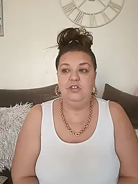 Nova-WiseX online show from 12/02/25, 11:37