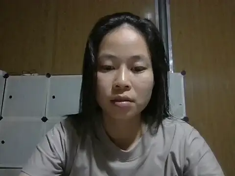 Snapshot of Cat-meow chatting on 05/12/26, 02:03 Cat-meow online show from 05/12/26, 02:03