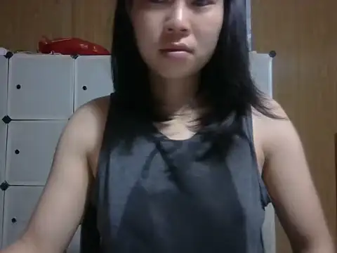 Snapshot of Cat-meow chatting on 05/18/26, 11:21 Cat-meow online show from 05/18/26, 11:21