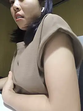 Snapshot of Cat-meow chatting on 05/19/26, 02:12 Cat-meow online show from 05/19/26, 02:12