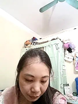 Moon-night222 online show from 12/02/25, 02:45