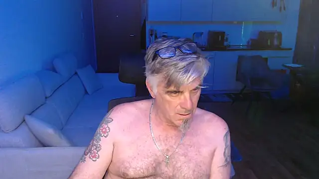 Buidapest online show from 04/26/26, 10:40