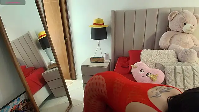 Emyii  online show from 02/17/26, 02:13