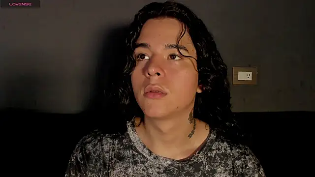 Angel-umbra online show from 11/29/25, 08:56