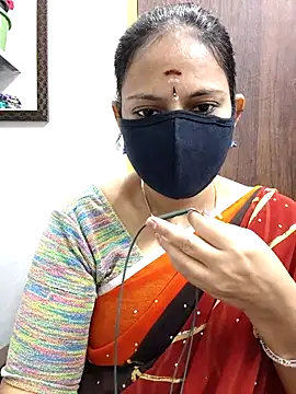 Queen-Neha online show from 01/14/26, 03:17