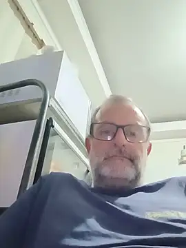 Snapshot of nard53 chatting on 05/15/26, 10:50 nard53 online show from 05/15/26, 10:50