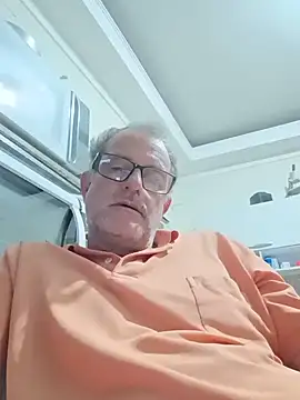 Snapshot of nard53 chatting on 07/22/26, 09:01 nard53 online show from 07/22/26, 09:01