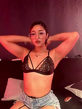 LilithMonette online show from 01/17/26, 04:39