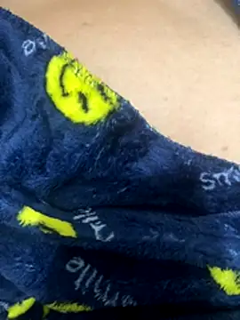 Snapshot of rachelxx699 chatting on 11/17/25, 01:00 rachelxx699 online show from 11/17/25, 01:00