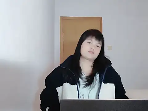 Aihua31 online show from 11/18/25, 06:29