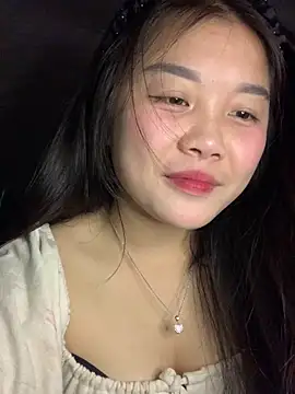 Snapshot of Baa-bee22 chatting on 12/23/25, 01:36 Baa-bee22 online show from 12/23/25, 01:36