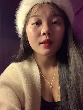 Snapshot of Baa-bee22 chatting on 02/10/26, 01:21 Baa-bee22 online show from 02/10/26, 01:21