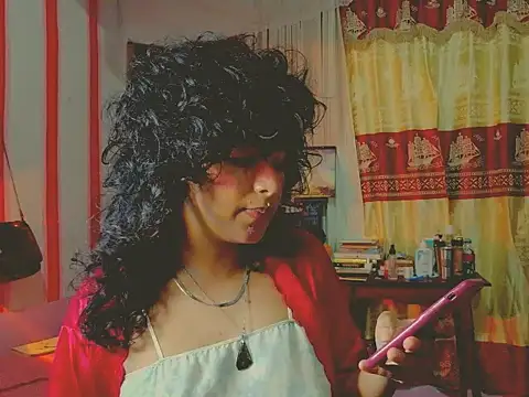 justcallmemargo online show from 11/17/25, 11:54