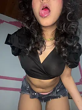 Snapshot of justcallmemargo chatting on 02/28/26, 05:30 justcallmemargo online show from 02/28/26, 05:30