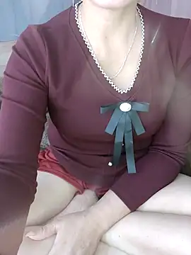 Lianlian68 online show from 11/18/25, 12:20