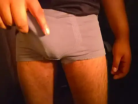 adrian 16 17 online show from 01/18/26, 01:09