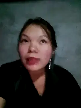 yu-zhen online show from 11/17/25, 01:39