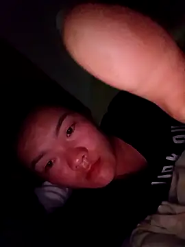 Snapshot of meomeo-00 chatting on 01/16/26, 04:11 meomeo-00 online show from 01/16/26, 04:11