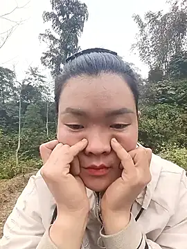 Snapshot of meomeo-00 chatting on 02/01/26, 10:14 meomeo-00 online show from 02/01/26, 10:14