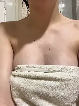 bettyButterfly online show from 04/03/26, 08:07