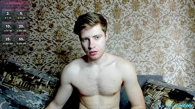 Maxhornyblondieman online show from 03/31/26, 10:48