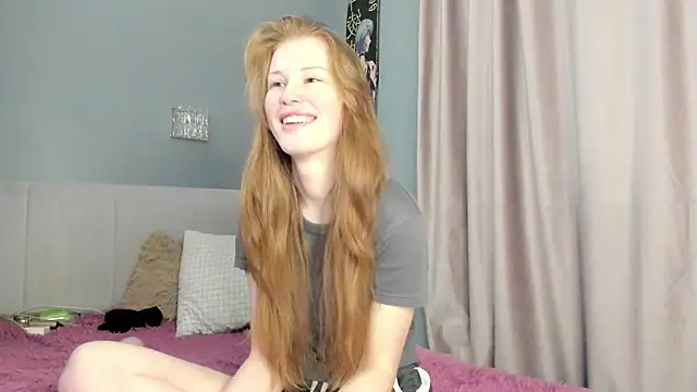 Snapshot of KarieBowery chatting on 02/12/26, 08:26 KarieBowery online show from 02/12/26, 08:26