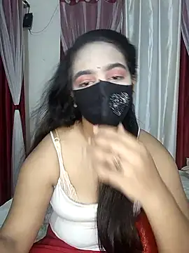 Ms Neha Quyen 25 online show from 12/02/25, 04:35