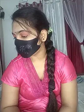 Ms Neha Quyen 25 online show from 12/04/25, 07:44