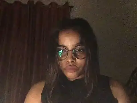 raveena hot online show from 01/11/26, 03:17