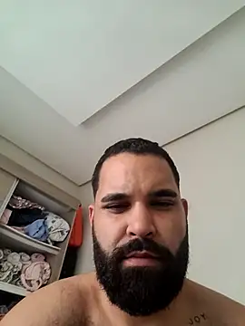 Snapshot of longdongsill chatting on 11/17/25, 05:41 longdongsill online show from 11/17/25, 05:41