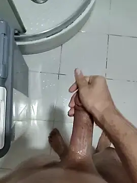 berkkderlerr online show from 04/23/26, 08:55