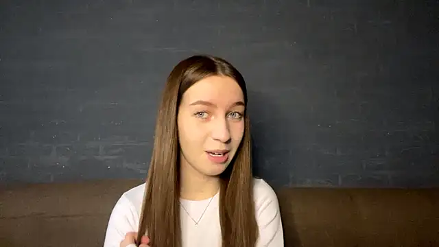 CindaWinn online show from 11/20/25, 08:03