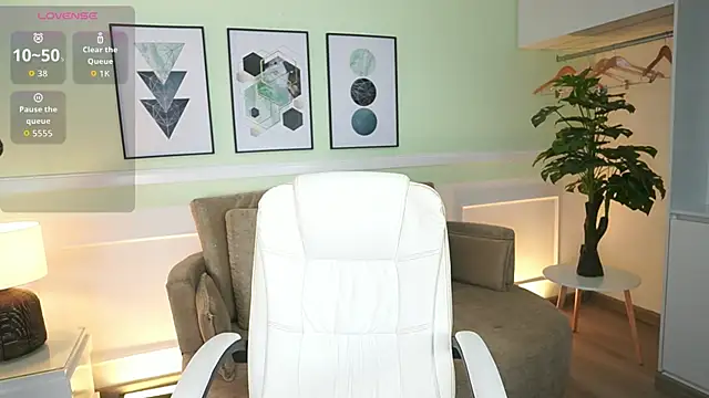 MeganLowell online show from 01/06/26, 11:36