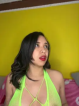 Esmerald 1111 online show from 02/25/26, 11:53