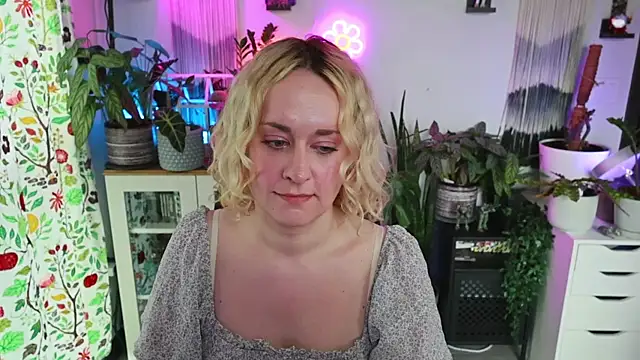 xzoeyryanx online show from 04/27/26, 06:50