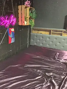 Shy-Ivy online show from 03/17/26, 10:13