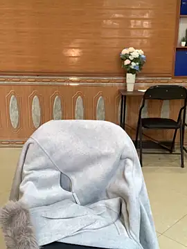 Snapshot of hide_from_colleagues chatting on 03/22/26, 04:38 hide from colleagues online show from 03/22/26, 04:38