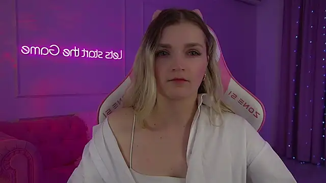 AnnyRaii online show from 03/02/26, 06:25