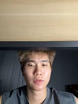 Juhone online show from 03/19/26, 03:05