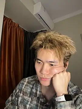 Juhone online show from 03/26/26, 05:07