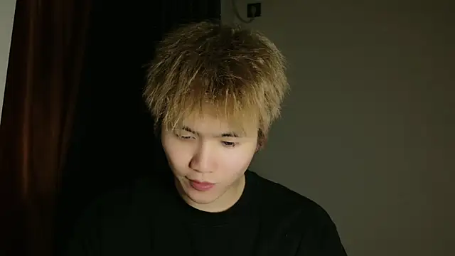 Juhone online show from 03/31/26, 03:45