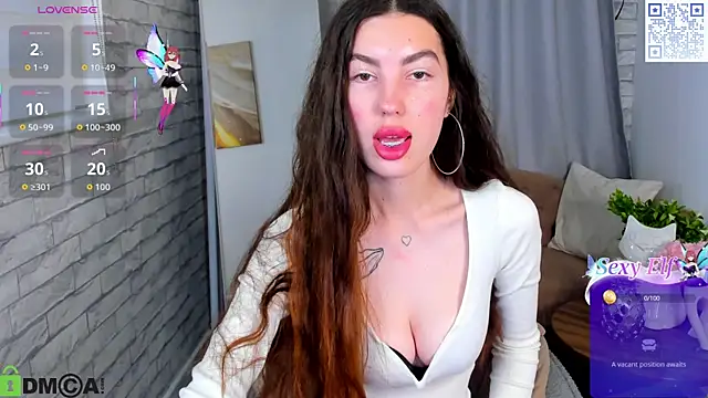 LiraRevery online show from 12/18/25, 11:11