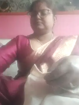 Simran62 online show from 12/23/25, 10:57