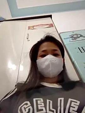 PamPii2x online show from 04/09/26, 01:49