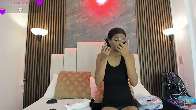 catiusca reyes 03 online show from 02/22/26, 12:47