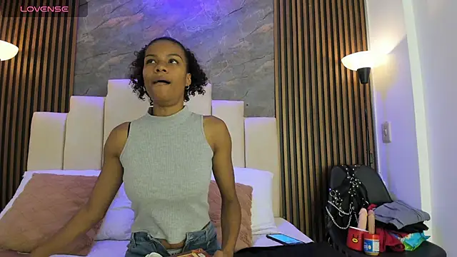 catiusca reyes 03 online show from 04/10/26, 02:55