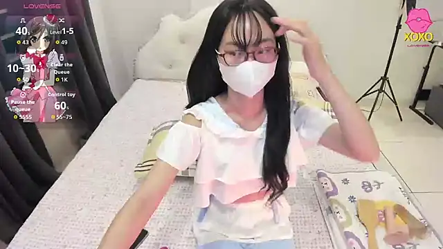 Teahyee online show from 01/06/26, 02:32