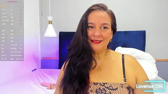 Sharlotte BBW  online show from 12/18/25, 11:49