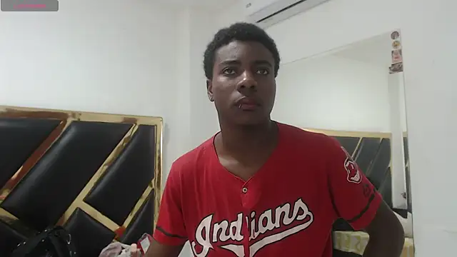 NoahJhonson69 online show from 02/05/26, 11:26