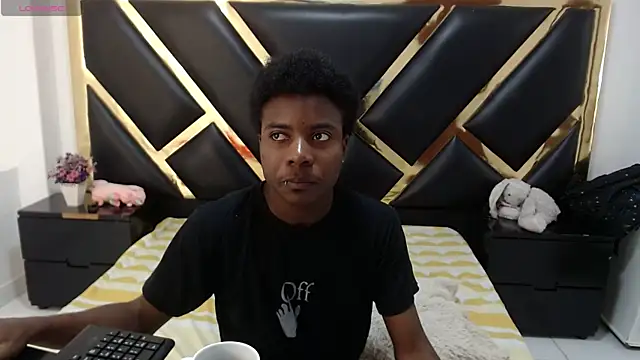 NoahJhonson69 online show from 05/28/26, 11:29